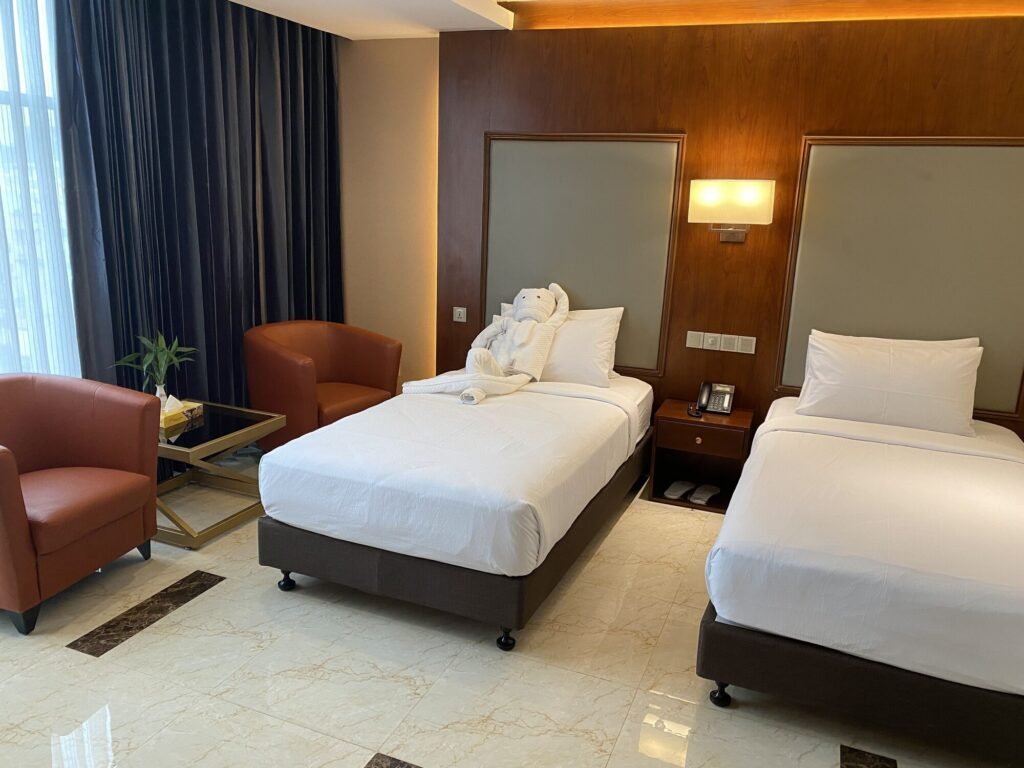 Deluxe twin room at Hotel Tower Inn, Chattogram