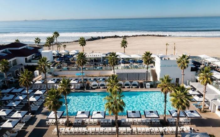 Aerial view of the beachfront pool and cabanas at Hotel del Coronado