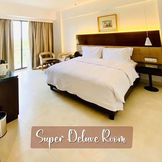 Super Deluxe Room bedroom at Seagull Resort and Spa Village, Tangail